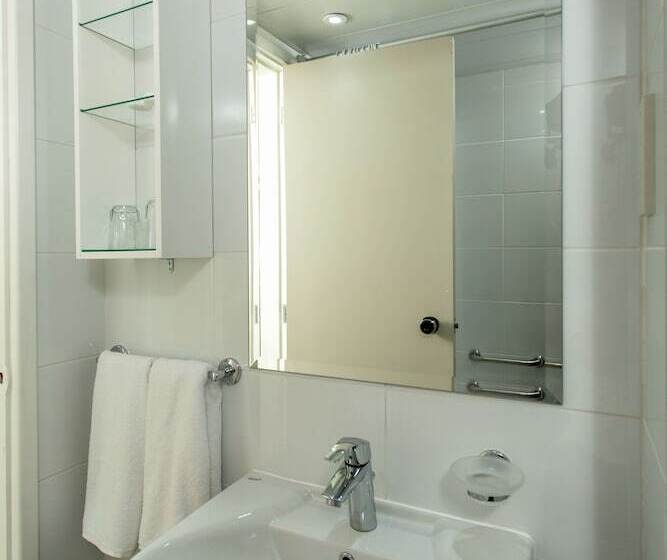 Номер Стандарт, Kapetanios Bay Hotel Protaras