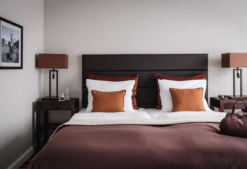 Номер Deluxe, Althoff Hotel Fürstenhof