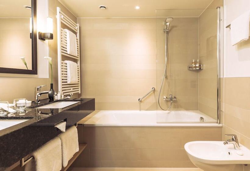 Полулюкс, Althoff Hotel Fürstenhof