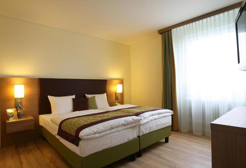Полулюкс, Congress Hotel Am Stadtpark