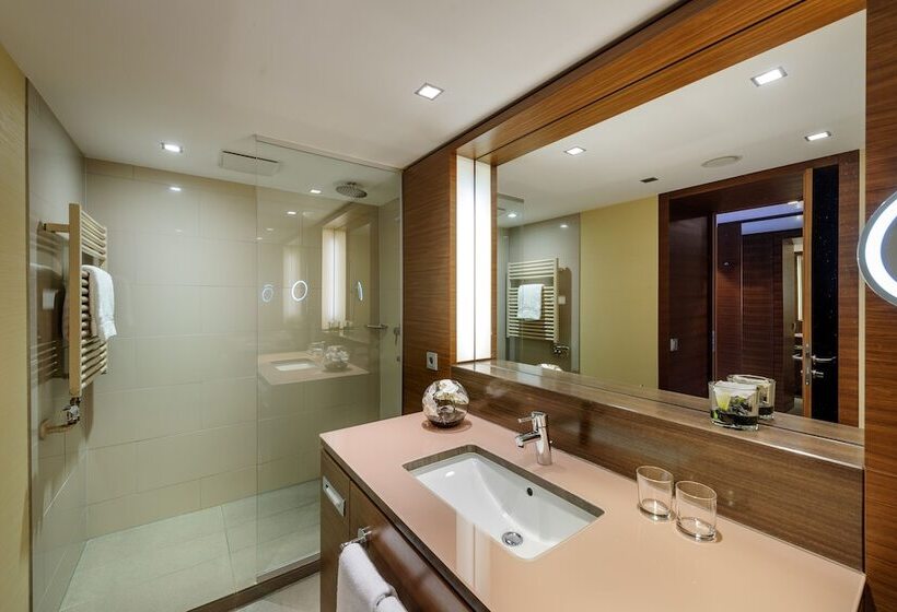 Люкс Престиж, Mercure Hotel Düsseldorf City Center