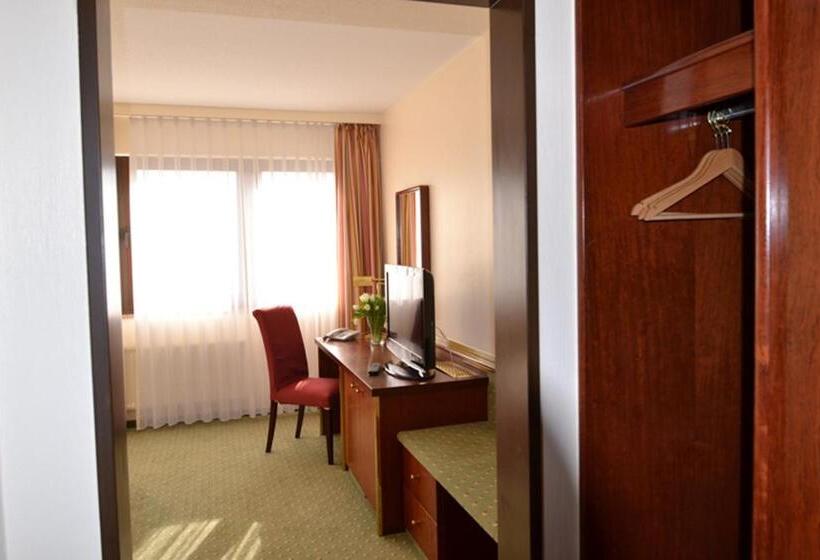 Номер Комфорт, Amedia Siegen, Trademark Collection By Wyndham