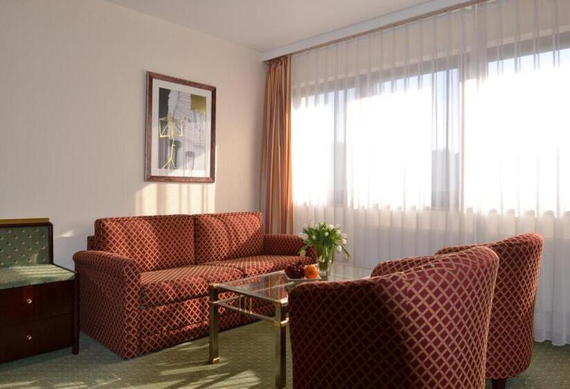 Полулюкс, Amedia Siegen, Trademark Collection By Wyndham