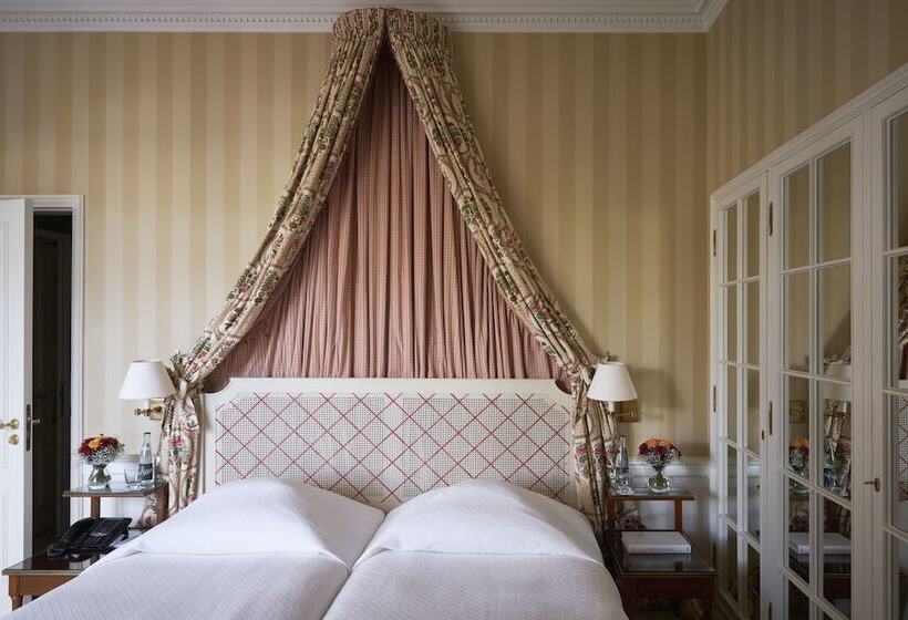 Люкс Премиум, Brenners Park Hotel & Spa   An Oetker Collection