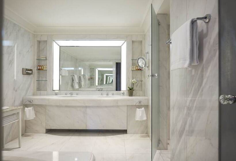Полулюкс, Brenners Park Hotel & Spa   An Oetker Collection