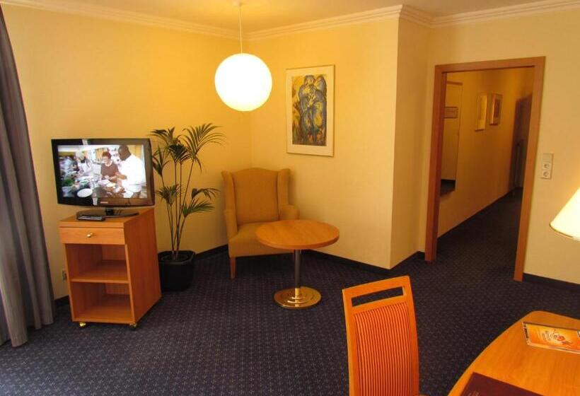 Семейный Номер, Parkhotel Bad Homburg