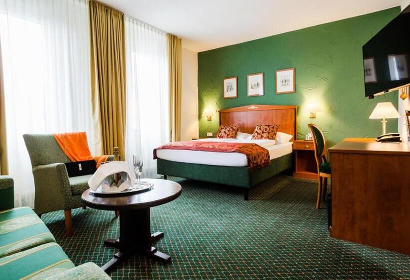 Номер Престиж, Parkhotel Krone