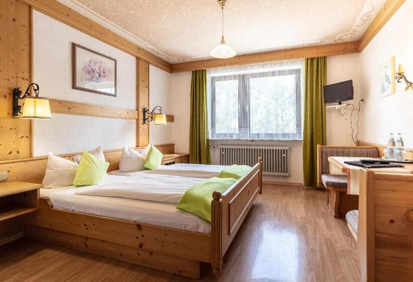 Номер Стандарт, Gasthof Zum Dragoner
