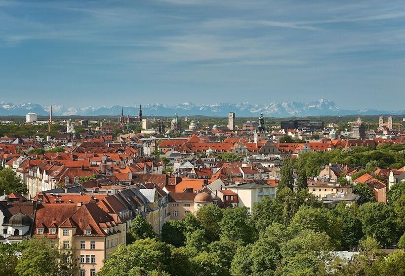 Семейный Номер, Hilton Munich Park