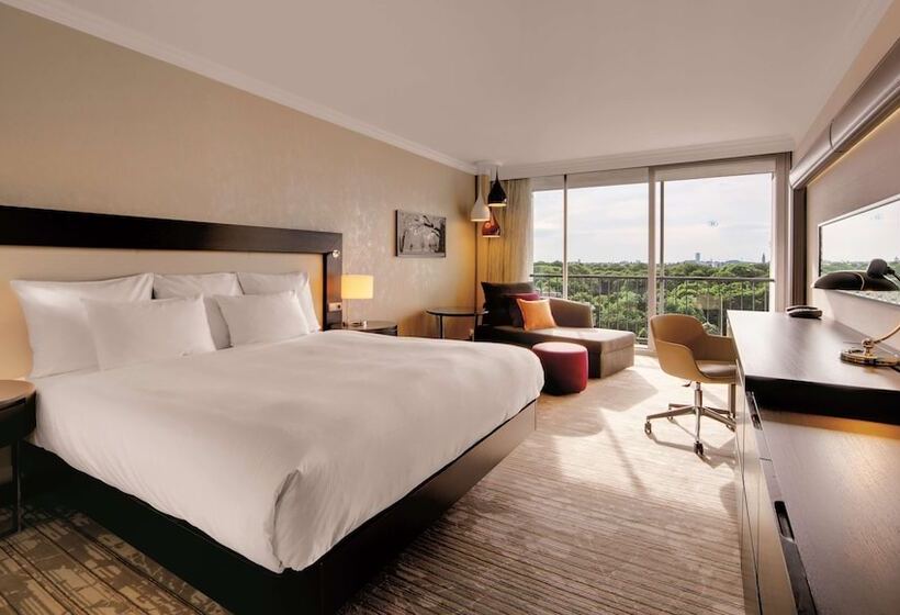 Номер Стандарт, Hilton Munich Park