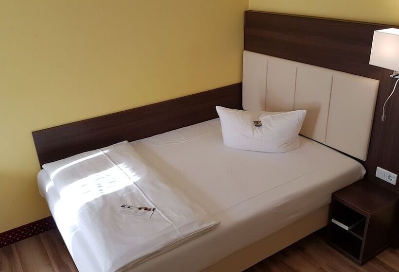 Номер Стандарт Индивидуальный, Invite Hotel Nürnberg City