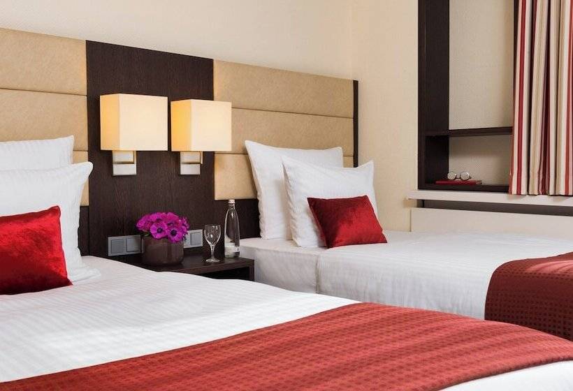Номер Комфорт, Leonardo Hotel Munich Arabellapark