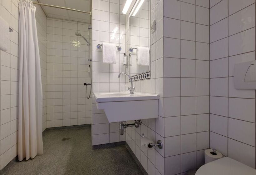 스탠다드 트리플 룸, Four Points Flex By Sheraton Roskilde