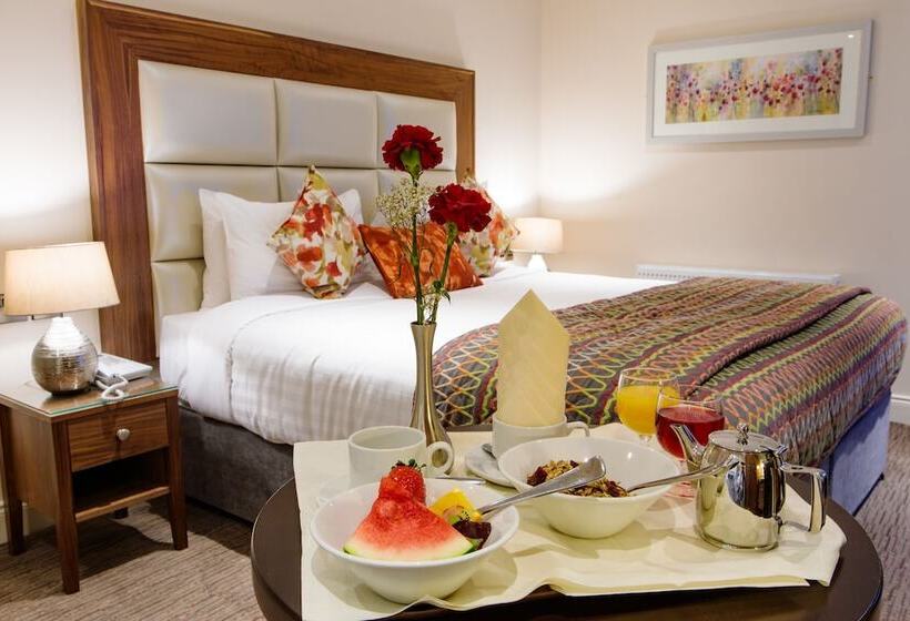Четырехместный Номер Стандарт, Grand Hotel Tralee