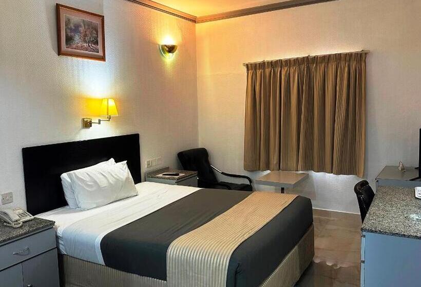 标准间, Grand Astoria