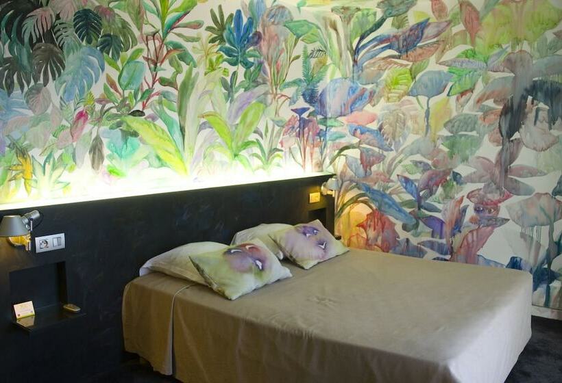 Номер Стандарт, Billie Hôtel
