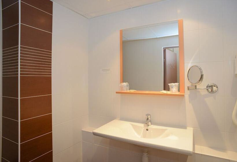 Люкс, Hôtel Cositel, Cit Hotel Coutances