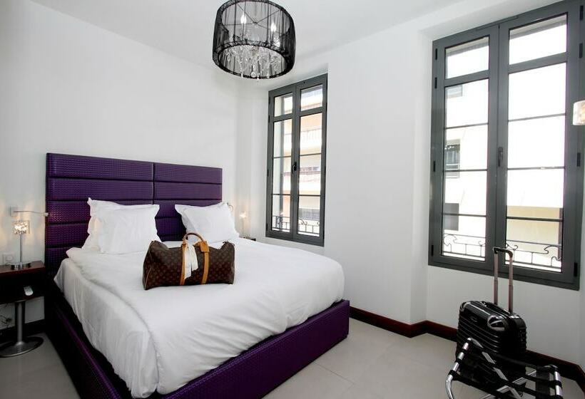 Apartamento 2 Dormitórios, Golden Tulip Cannes Hotel De Paris