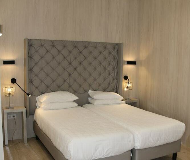 סוויטה, Golden Tulip Cannes Hotel De Paris