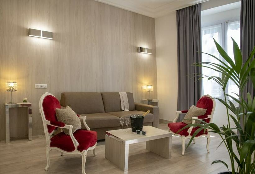 סוויטה, Golden Tulip Cannes Hotel De Paris
