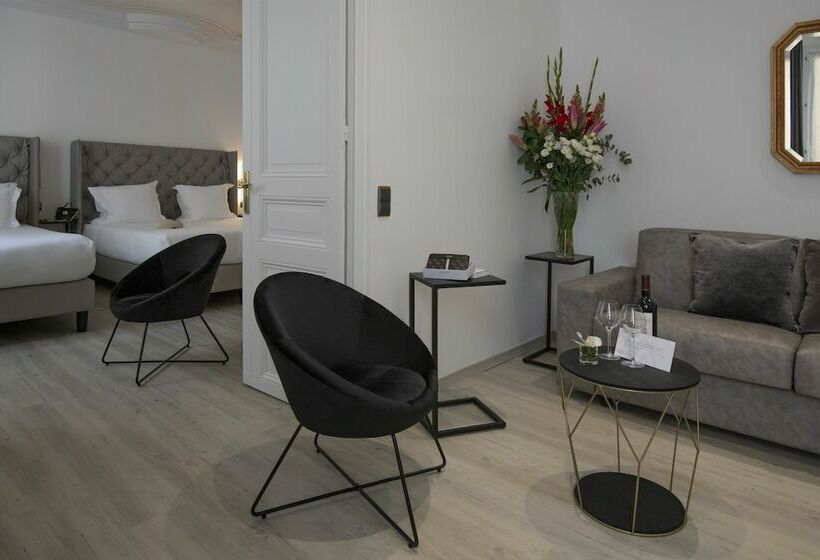 סוויטה, Golden Tulip Cannes Hotel De Paris