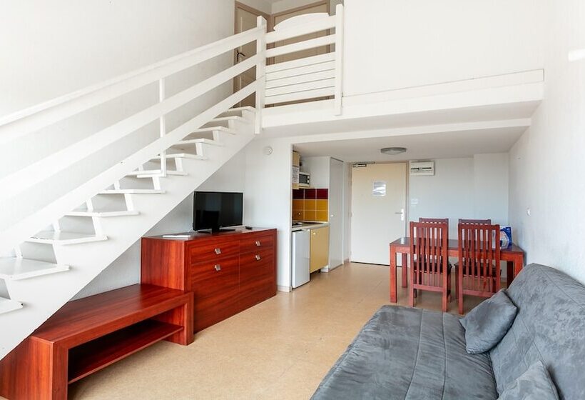 Апартаменты 1 Спальня Вид на Бассейн, Vacanceole  Residence Le Saint Clair