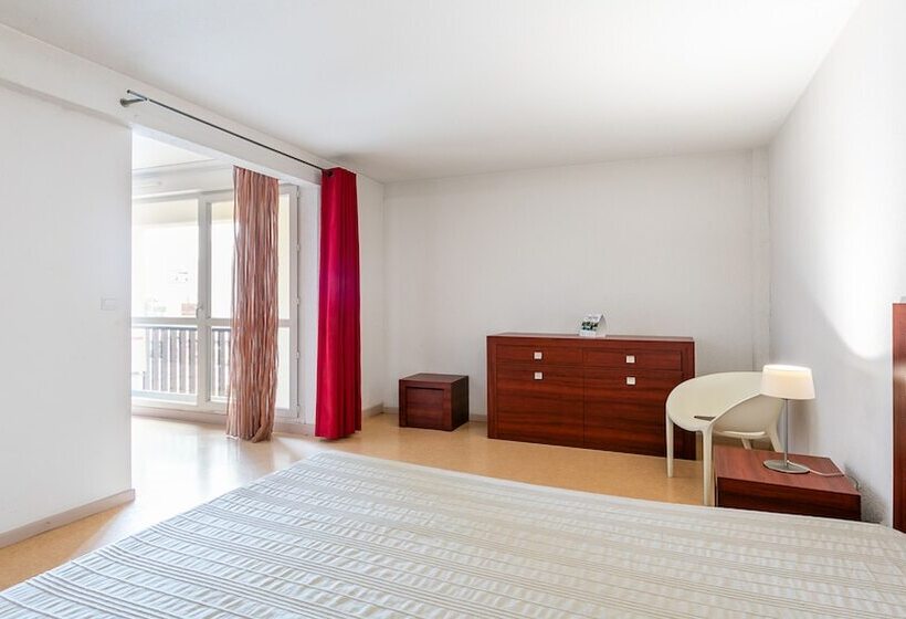Студио Стандарт Вид на Бассейн, Vacanceole  Residence Le Saint Clair