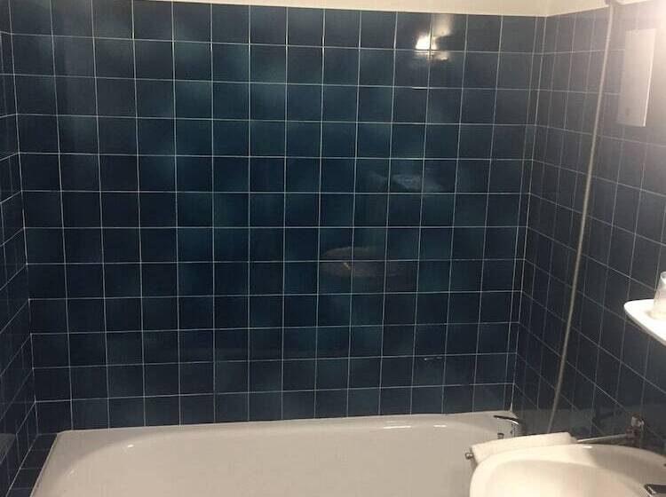 Номер Стандарт, Le Boischaut  Citotel Chateauroux