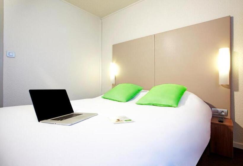 Номер Стандарт, Campanile Paris Ouest Nanterre La Defense