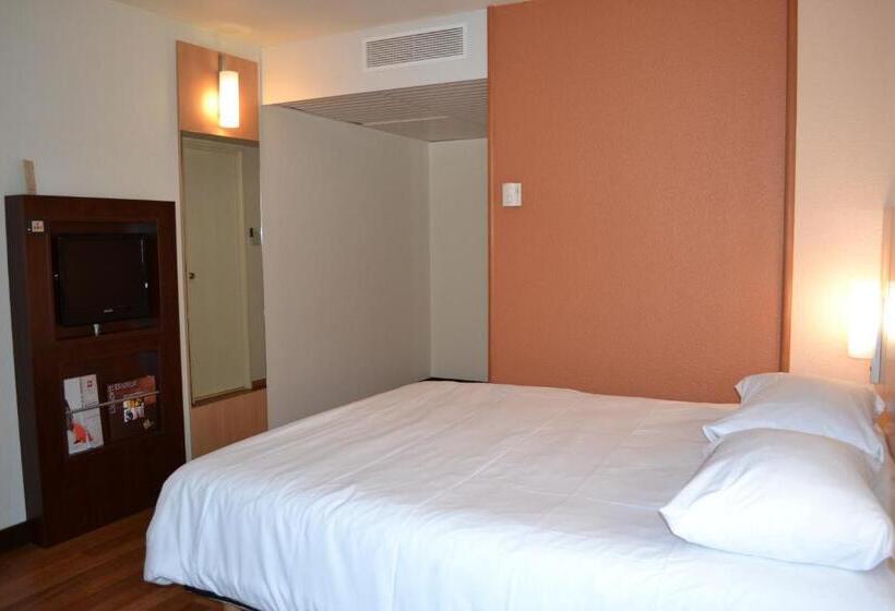 اتاق استاندارد, Ibis Angers Centre Chateau