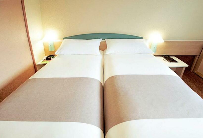 Номер Стандарт, Ibis Paris Porte D'orleans