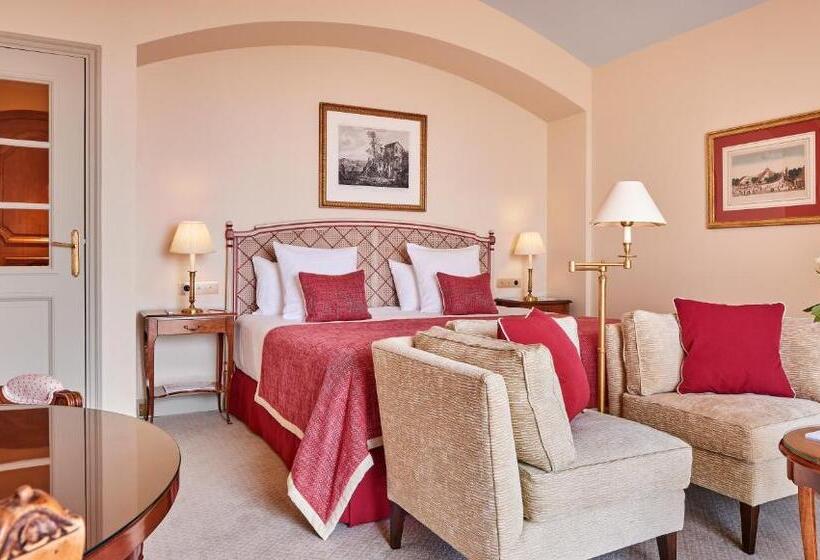 주니어 스위트, Château Saint Martin & Spa   An Oetker Collection