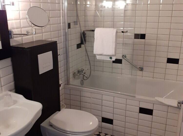 Номер Стандарт Двуспальная Кровать, Ibis Styles Le Havre Centre