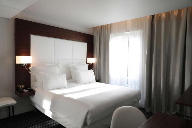 Quarto Superior, Le Grand Hôtel Grenoble, Bw Premier Collection By Best Western