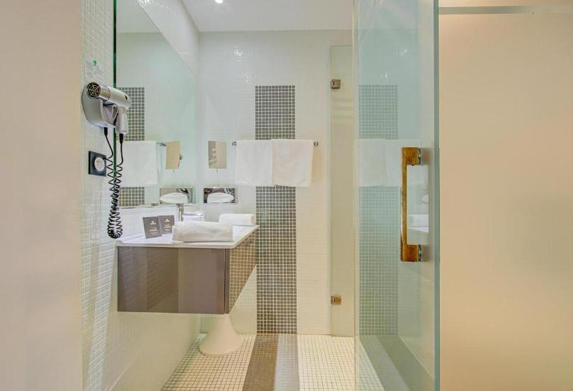 Номер Стандарт с Террасой, Le Madeloc Hôtel & Spa