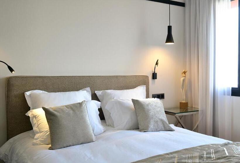 Люкс Deluxe Вид на Море, Hôtel Restaurant Le Touring   Teritoria