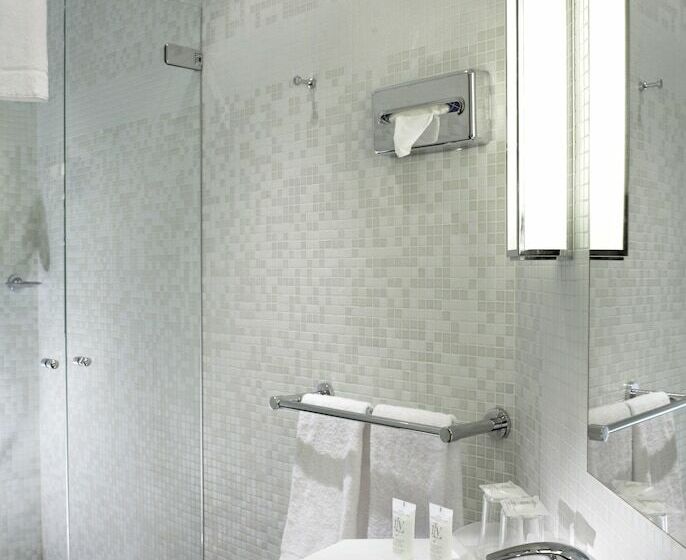 اتاق استاندارد, Hôtel Londres Et New York   Teritoria