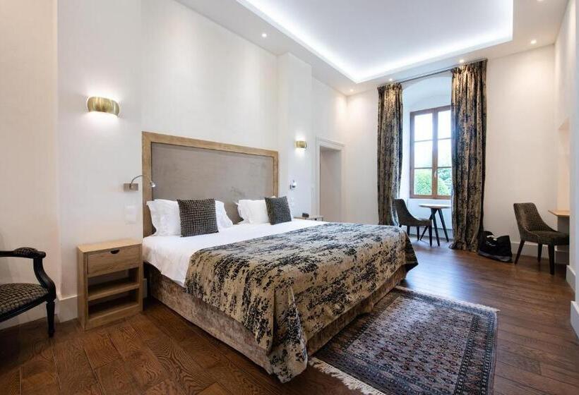Suite with lake view, Abbaye De Talloires
