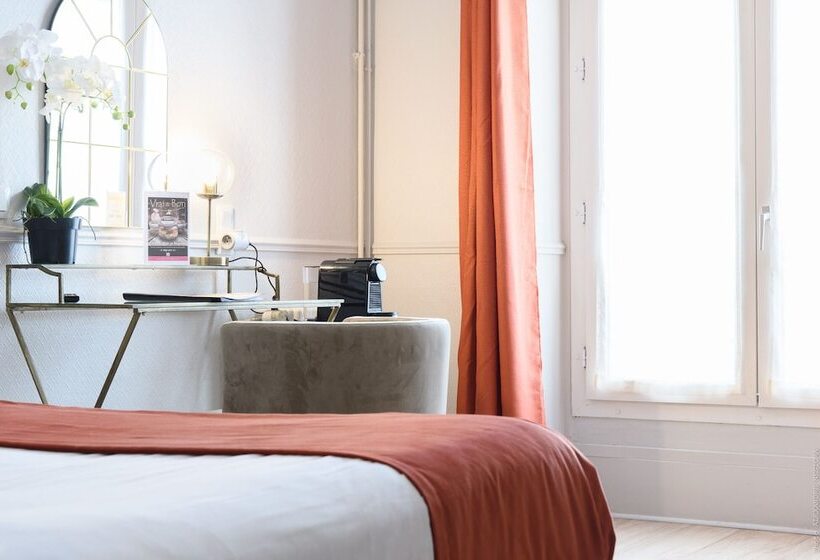 Четырехместный Номер Superior, A L Hôtel Des Roys