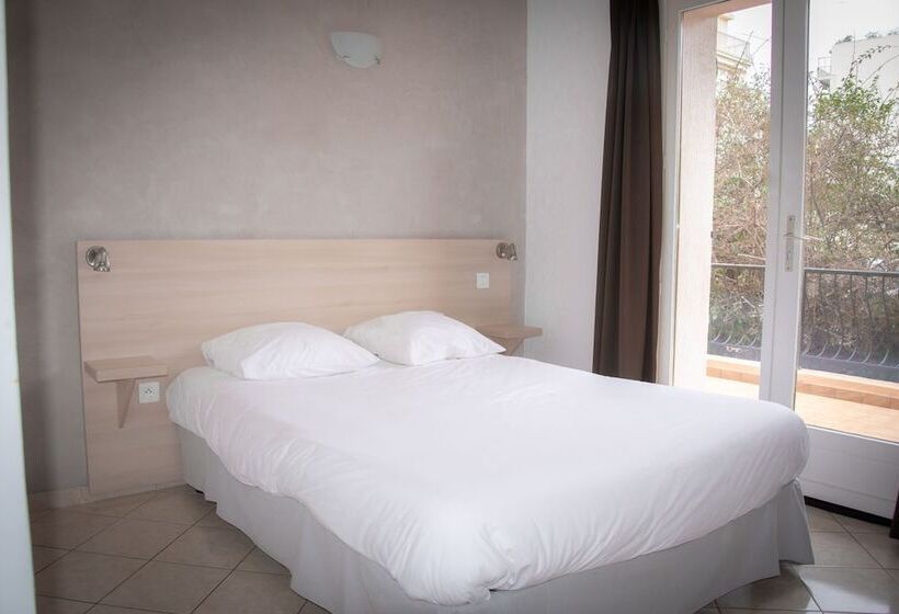 Номер Стандарт с Балконом, Et Appartements Reine D Azur