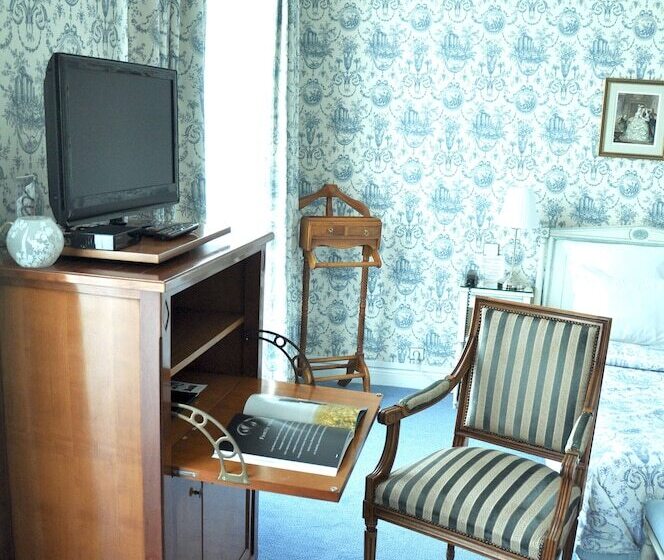 Номер Deluxe, Grand Hôtel Des Templiers