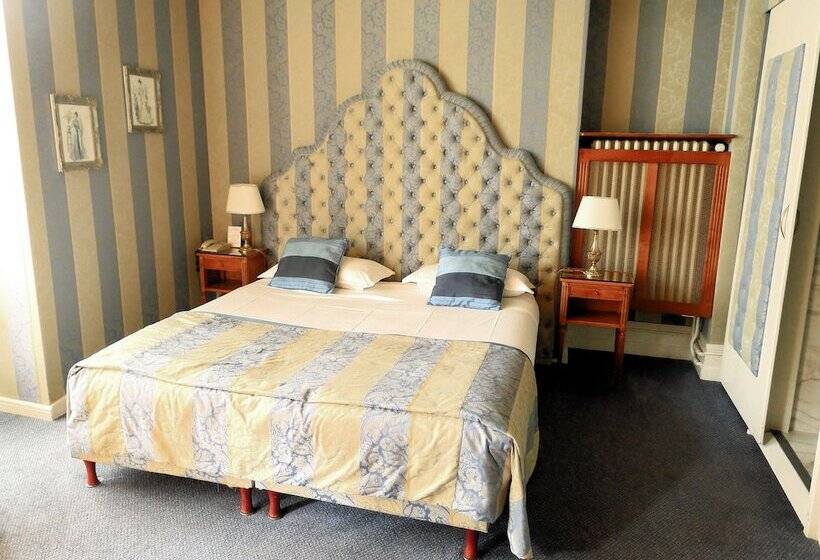 Номер Deluxe, Grand Hôtel Des Templiers