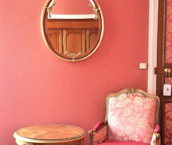 Номер Deluxe, Grand Hôtel Des Templiers