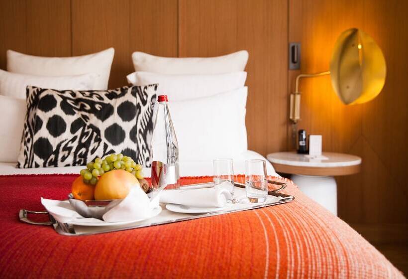 اتاق پرستیژ, Hôtel Vernet Champs Elysées Paris