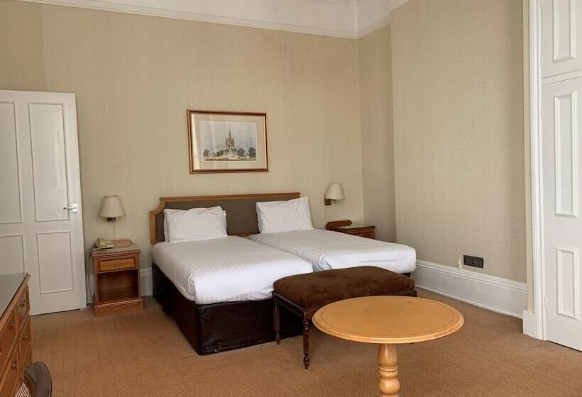 اتاق سوپریور, Voco The Clifton Folkestone, An Ihg