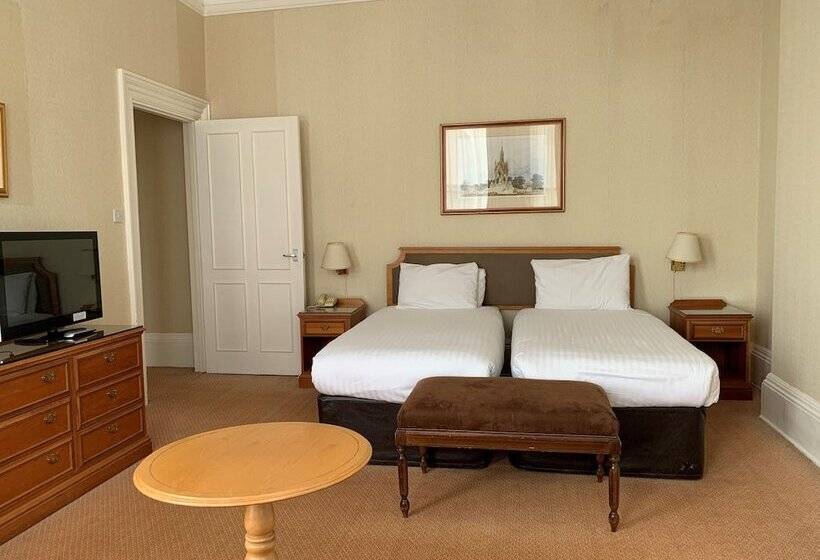 اتاق سوپریور, Voco The Clifton Folkestone, An Ihg