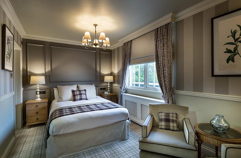 Chambre Standard, Down Hall