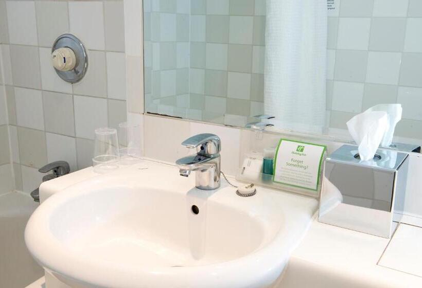 Номер Стандарт, Holiday Inn Basildon, An Ihg
