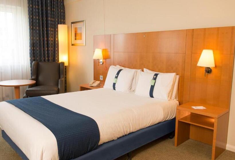 Номер Стандарт, Holiday Inn Basildon, An Ihg