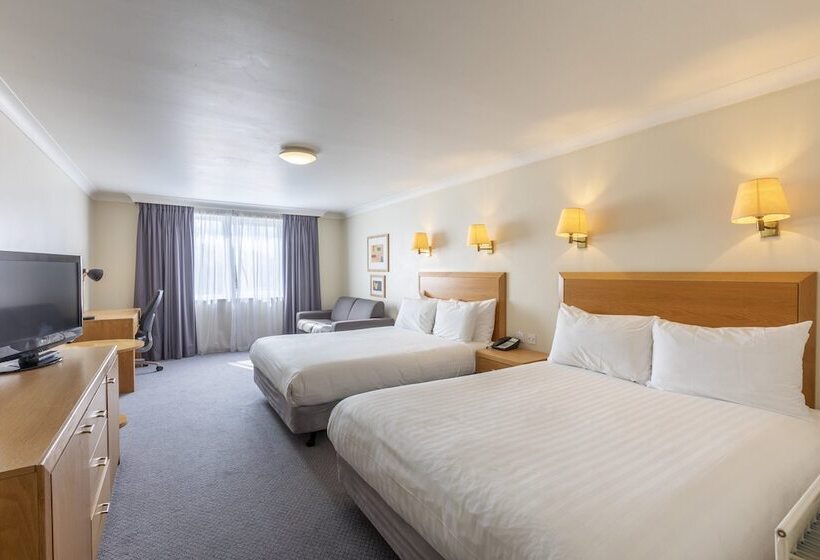 Номер Стандарт, Holiday Inn Basildon, An Ihg